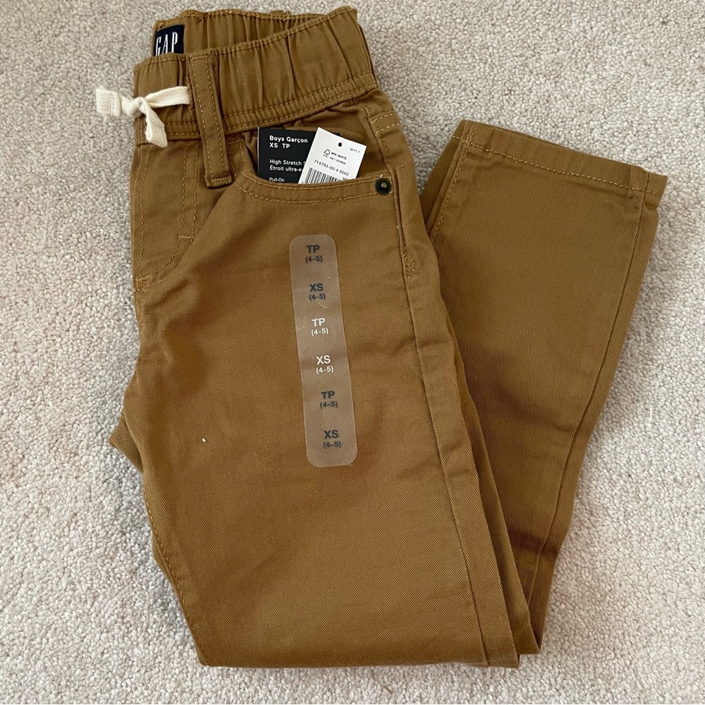 GAP Kids- Khaki “Denim” Pull on Pants- XS (4-5)